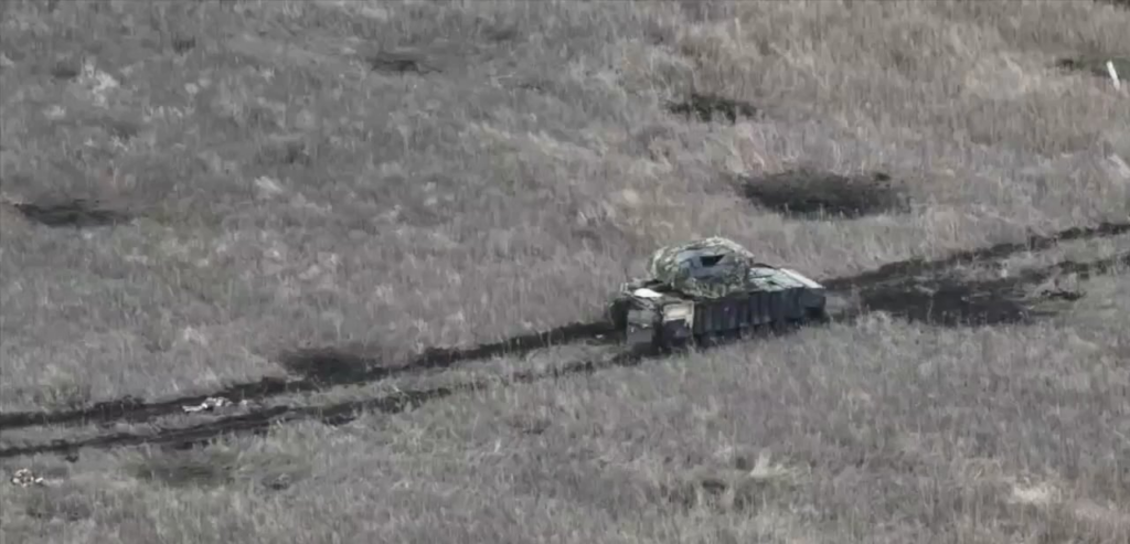 ロシアのBMPはウクライナの軍需品によって破壊された。