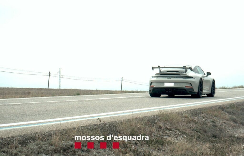 セルベラで191km/haで運転したアンドラ登録の運転手を逮捕