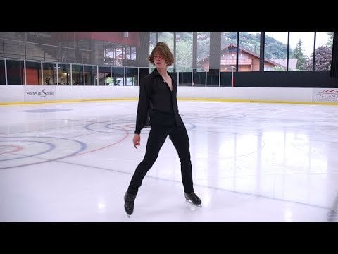 デニス・ヴァシリエフスが「ブルース・デラックス」2024年フリー・プログラムをプレビュー
