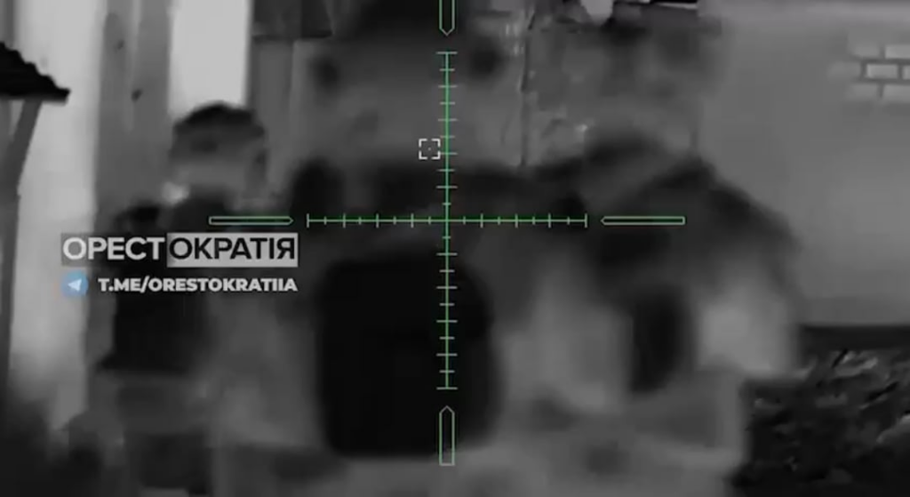 この映像は、「ワグナー」の支援を受けたスーダンの「即応部隊」と戦うウクライナ特殊部隊を映していると伝えられている。 スーダン。
