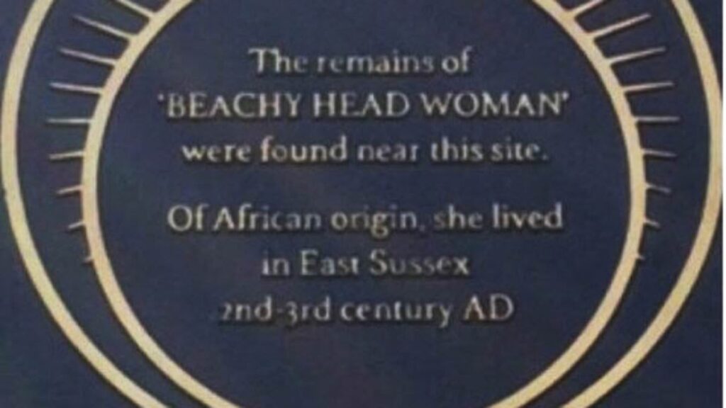 英国で発見された1800年前の遺体は当初英国初の帰還女性とみられていたが、現在はキプロス人であることが確認されている