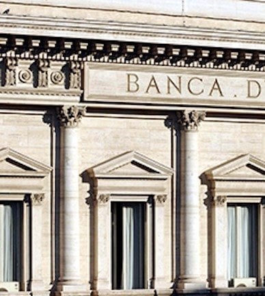 銀行、Fratelli d'Italia は Isybank の問題を提起します。 メフは「私たちは知らされていなかった」と答える。