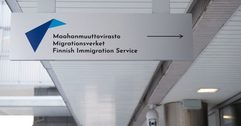 Migri が学生居住許可の自動決定システムを試験導入 | ニュース