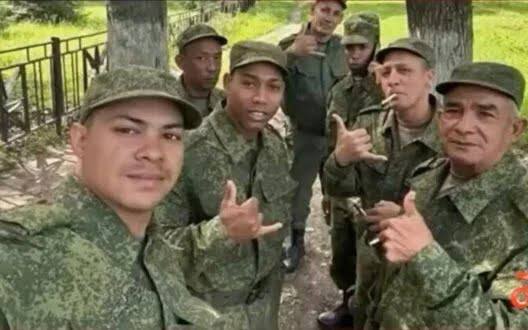 キューバ共和国の住民約400人がロシア国籍を取得し、現在おそらくトゥーラ市にある訓練場の一つで訓練を受けている。