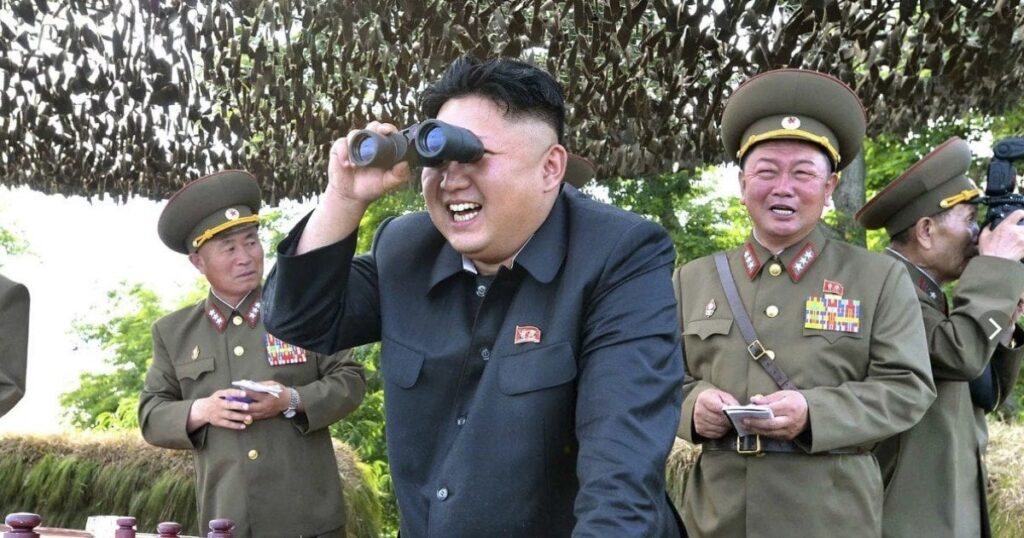 ロシア自由軍団の副司令官は、プーチン大統領のロシア、イランアヤトラ、北朝鮮が率いる「悪の枢軸」の台頭について警告。 新たな紛争が迫っている。