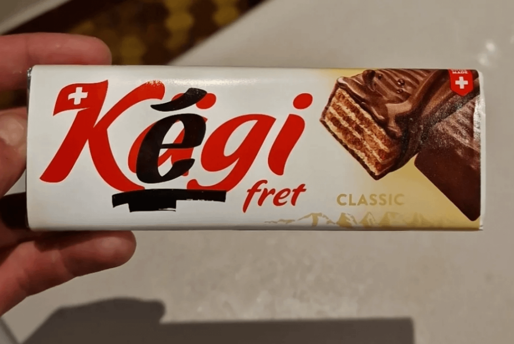 この改造された kägi フレットをメールで受け取った方もいらっしゃいますか?