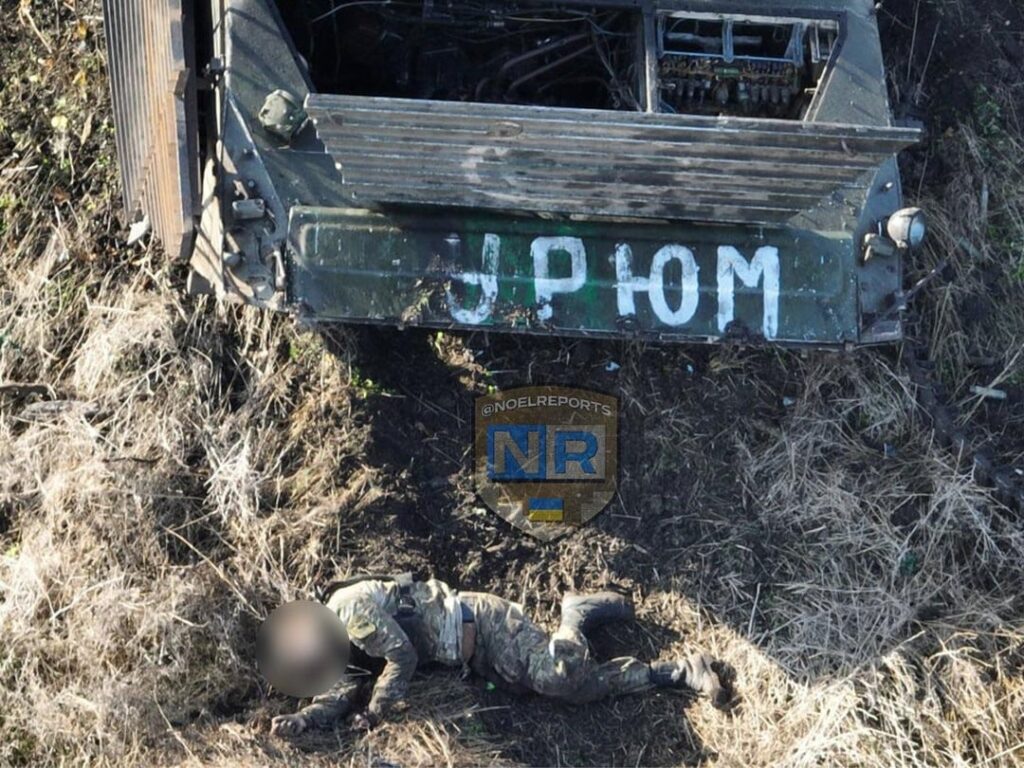 (写真4枚) - 「黒人ザポリージャ人にちなんで名付けられた第72機械化旅団」は、ドネツク州のヴーレダル・ミキルズケ近くで、ロシアの歩兵戦闘車、戦車、MT-LB装甲兵員輸送車を破壊した。