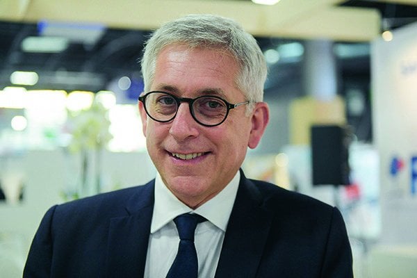 フランスの議員、アンドラは人口消費量の7倍のタバコを販売していると非難