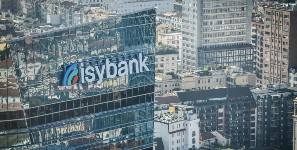 独占禁止法は、インテサ・サンパオロからイシバンクへの顧客の移管を阻止した