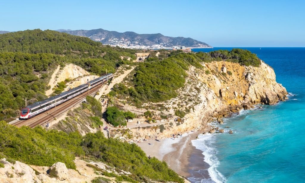 スペインの無料鉄道：嬉しい驚き！ なぜイタリアでは真似されないのでしょうか？
