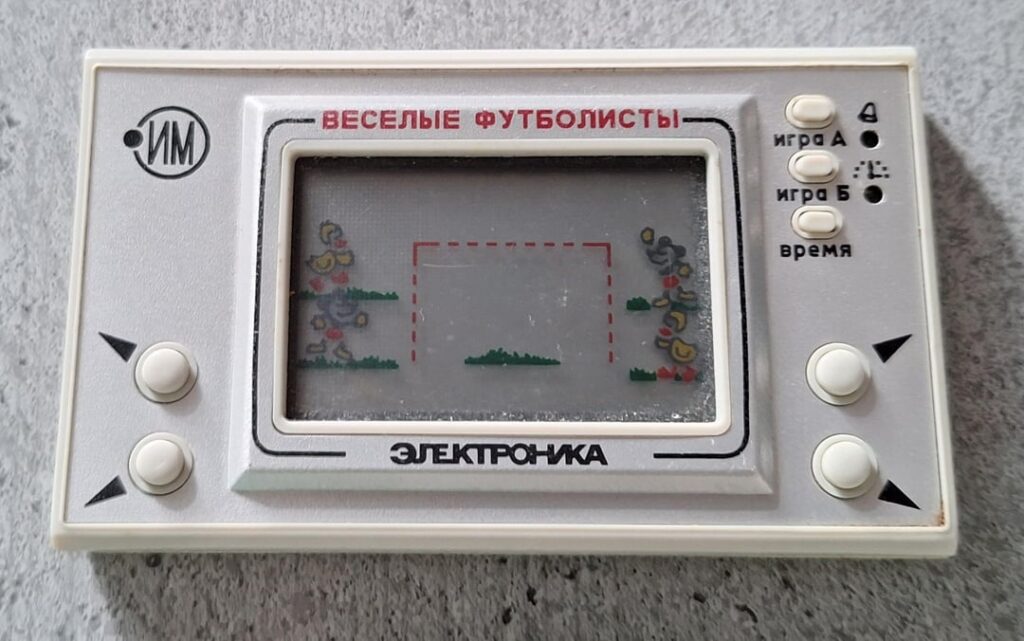これらの電池をどこで入手できるか知っている人はいますか?