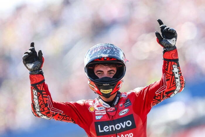 フランチェスコ・バグナイアが2023年のMotoGPワールドチャンピオンに - ニュース速報 - Ansa.it