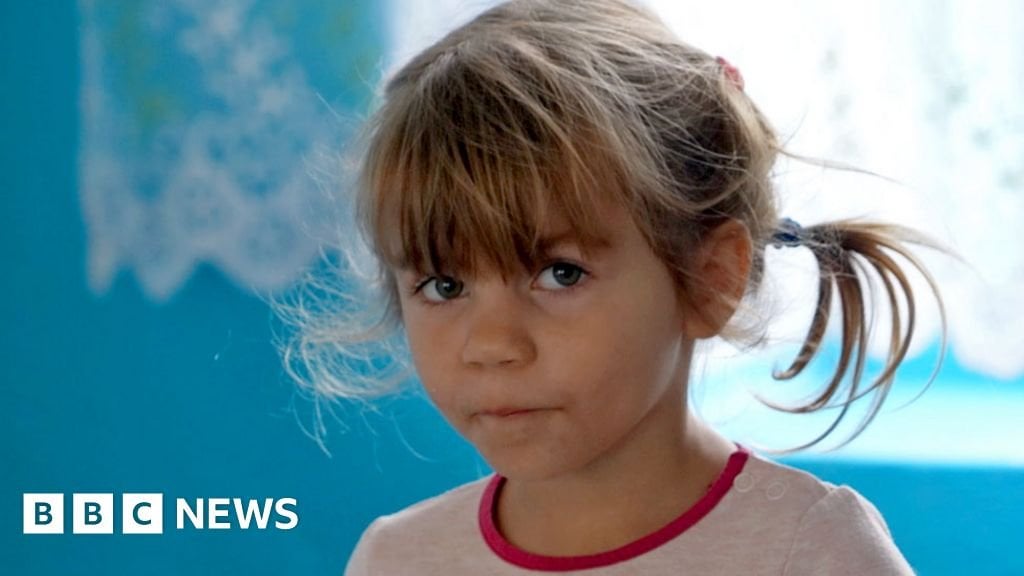 ウクライナ戦争：ロシアの攻撃で子供たちの避難を強制