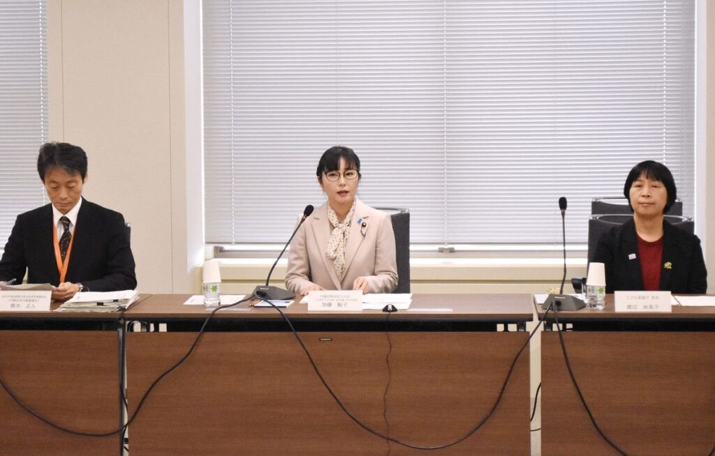 医療保険上乗せ、２６年度から 月数百円の負担―こども家庭庁
