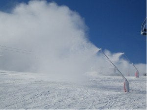 気象学者らは雪不足に「懸念」を表明