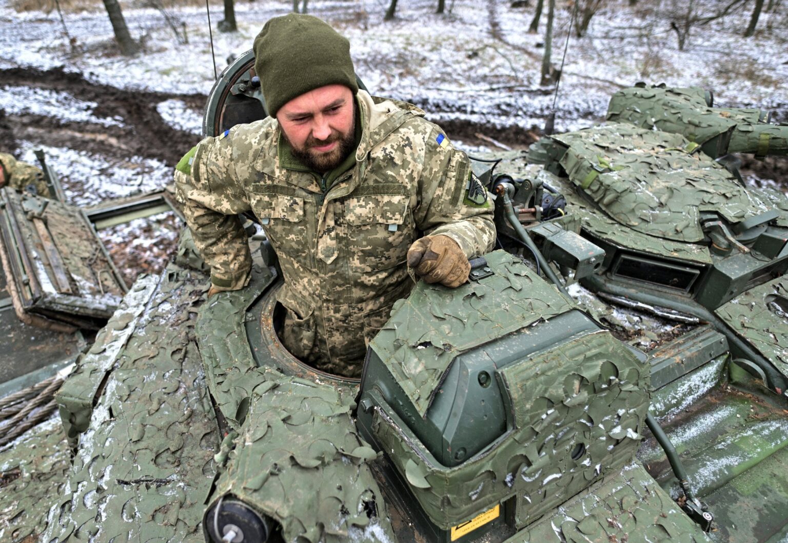 ウクライナの地図には戦争開始以来ロシアから解放された領土が示されている