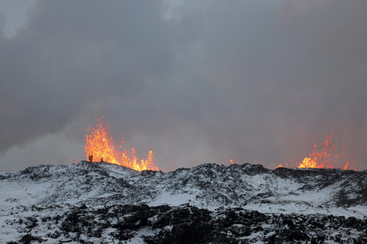 アイスランドの噴火は100年にわたる火山活動の始まりを示す可能性がある