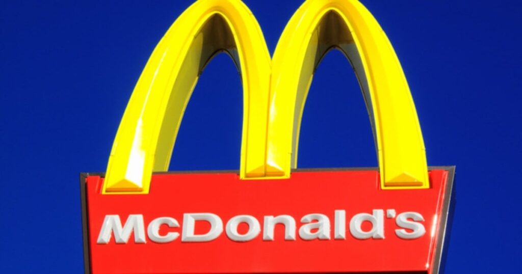 止まらぬ、マクドナルドの客離れ…「値上げ」のウラにある真意 - いまマクドナルドで何が起きているのか