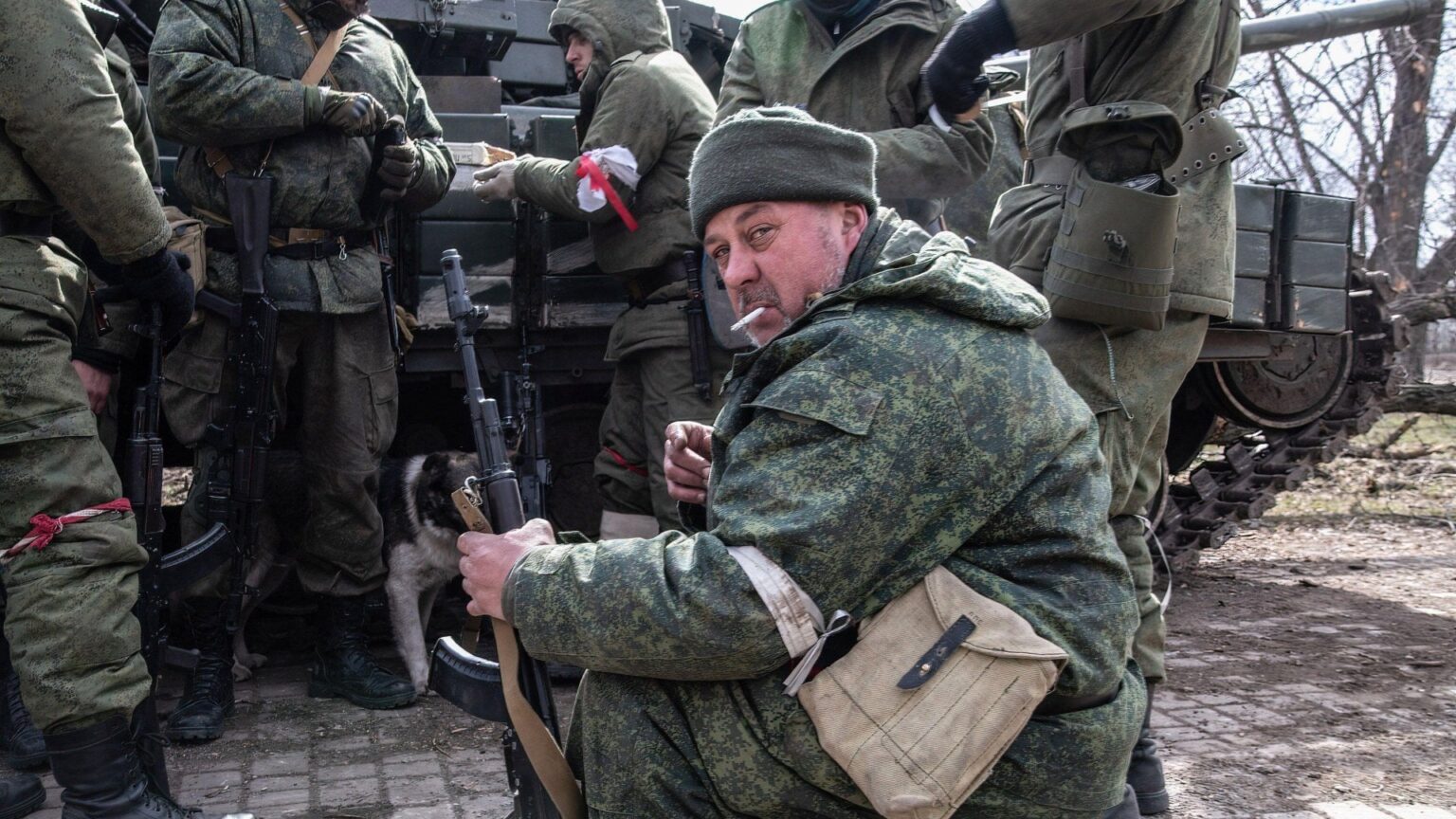 ヴラドのネズミ プーチン軍が恐怖で「なぎ倒された」 目の出血と絶え間ない嘔吐を引き起こす「ネズミ咬傷熱」、ウクライナが主張