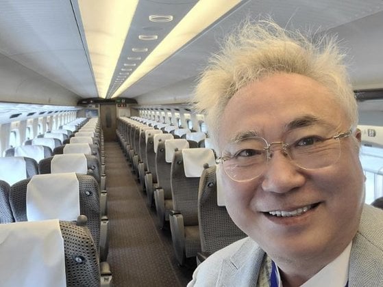 日本で「平和の少女像」初めて展示した監督、右翼医師相手取った損害賠償訴訟で勝訴