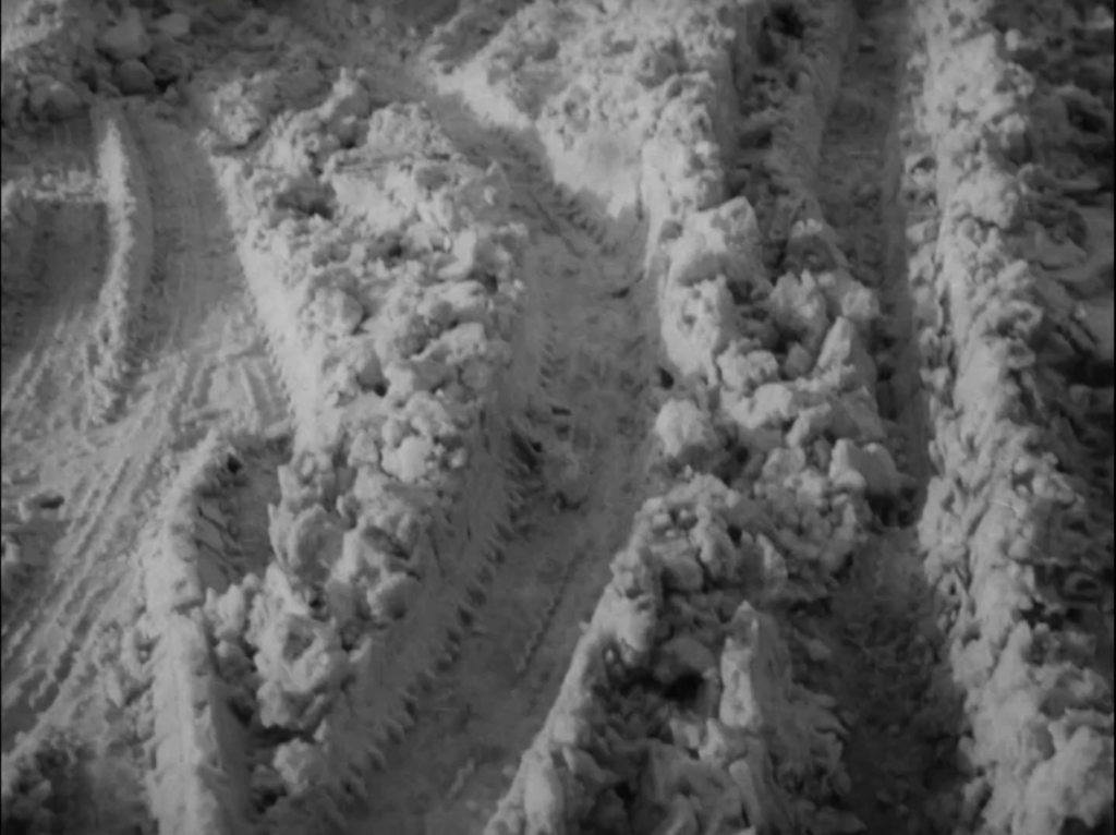 雪の吹きだまり - ポーランド映画クロニクル、1973