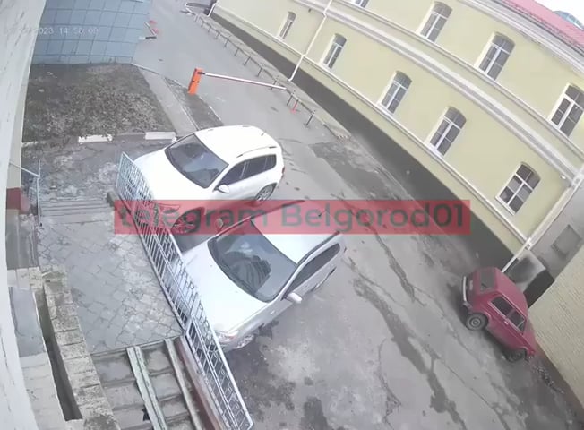 ロシアのベルゴロド市で最近起きた爆発の監視カメラ映像。