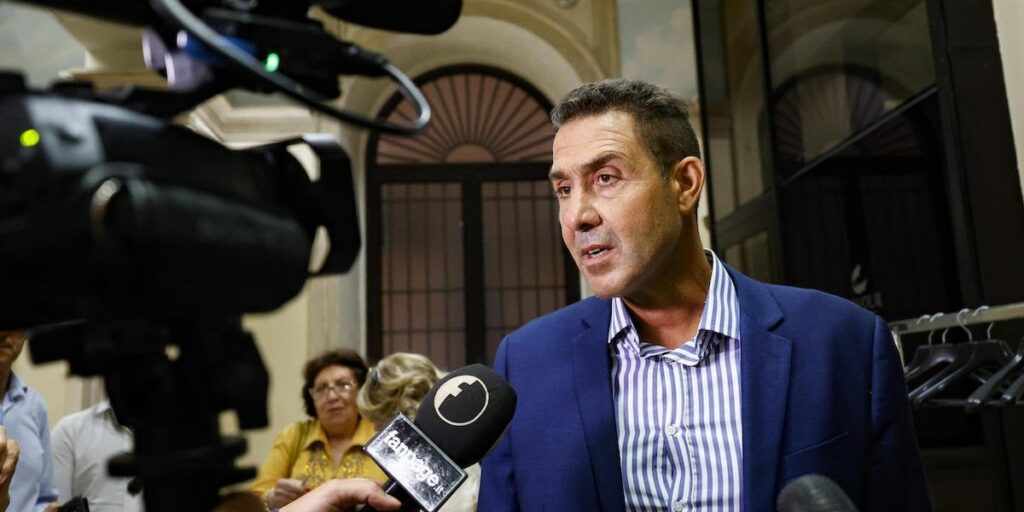 ロベルト・ヴァナッチ将軍が陸軍陸上作戦部隊の司令官に任命された