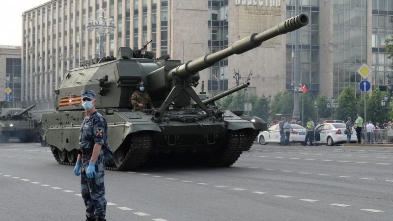 ロシア、フィンランド国境近くに最新榴弾砲を配備へ