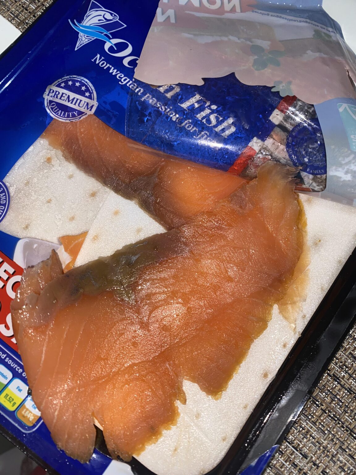 このまま食べても大丈夫でしょうか？ 期限切れじゃないけど怖い