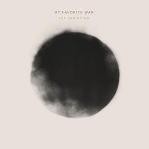 アイスランドとウクライナの共同音楽デュオ、My Favorite War の 2 枚目の EP「The Vanishing」がリリースされ、政治的な色彩を帯びた聴覚体験を提供します。