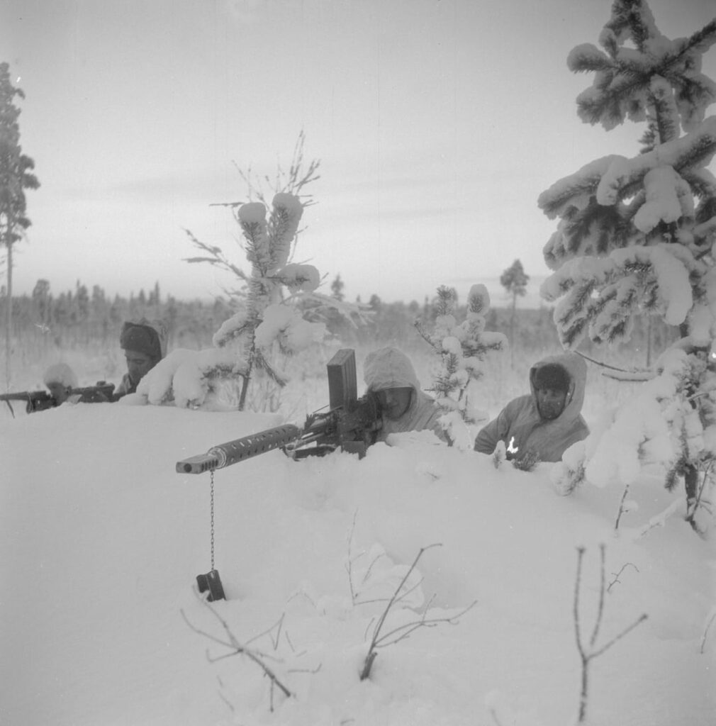第二次世界大戦中のフィンランド兵士の歴史的な写真 (クレジット: イシュトヴァーン/フィンランド文化遺産庁ラチュ)