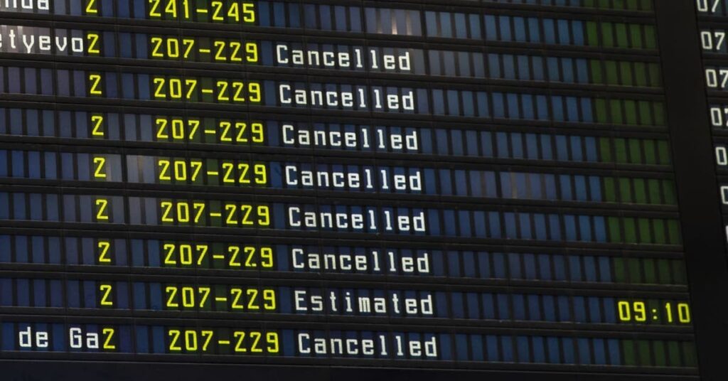 フィンエアー、ストライキのため約550便をキャンセル—6万人の乗客が影響を受ける | イールニュース