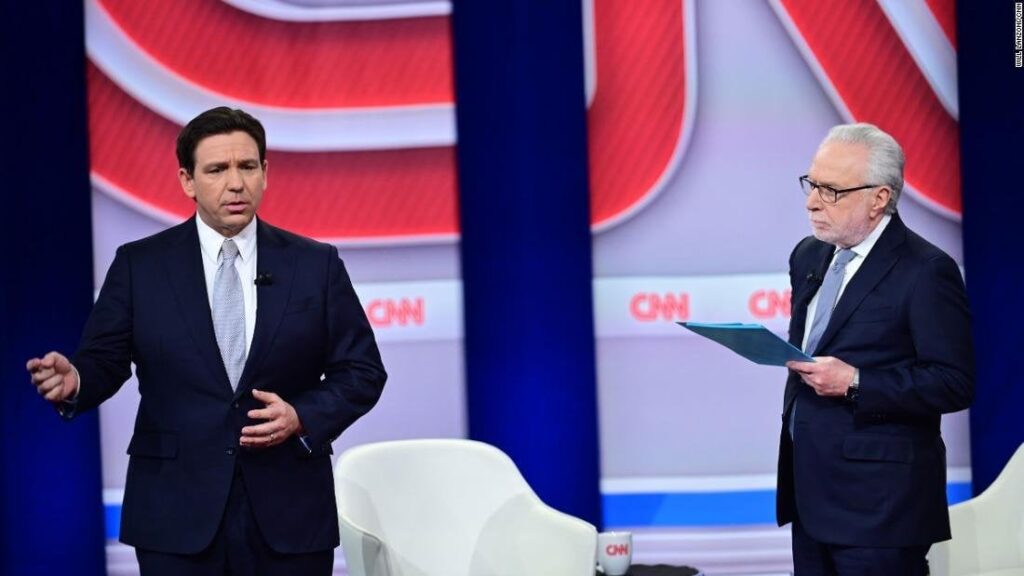 デサンティス氏が警告、トランプ氏指名なら共和党は「敗北」 ＣＮＮ対話集会