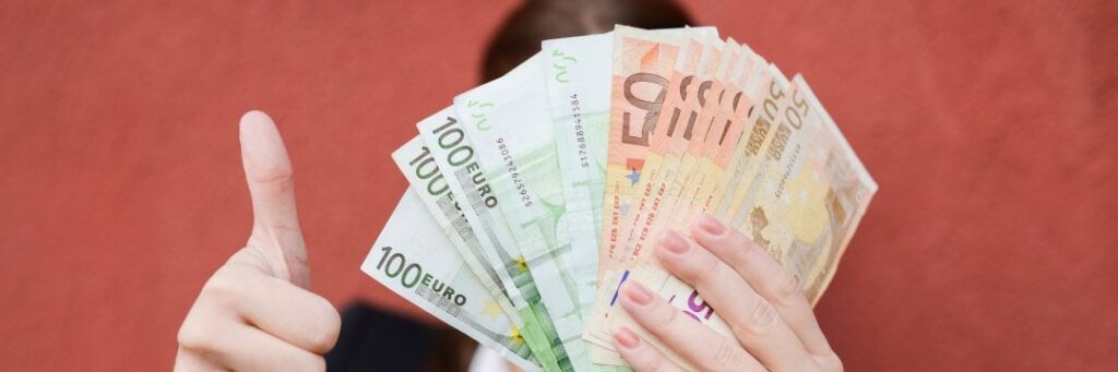 「インフレで賃金が上がらない理由」はこれだ…！「永田町の政治家たち」に告ぐ、日本を没落させた「政治の不作為の真実」
