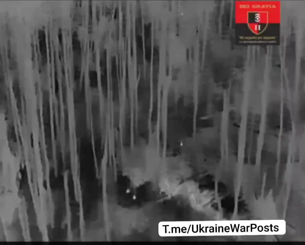 ウクライナの無人機チームは最近、ハリコフのクピアンスク地区でロシア兵を撃破した。
