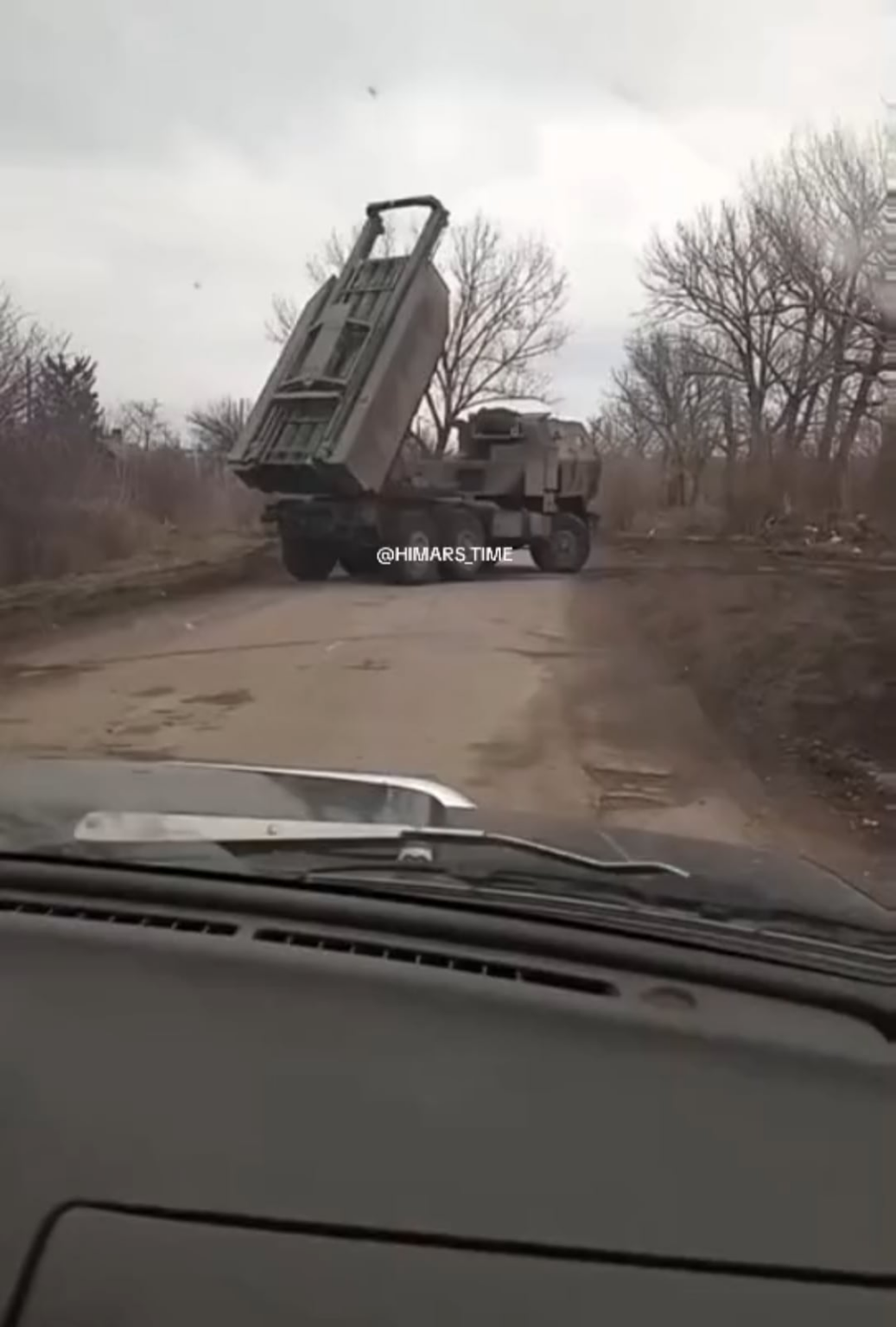 最近の HIMARS シュート アンド スクート ミッション