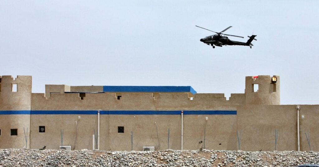 イラクが米主導の駐留連合軍の撤収手続き着手