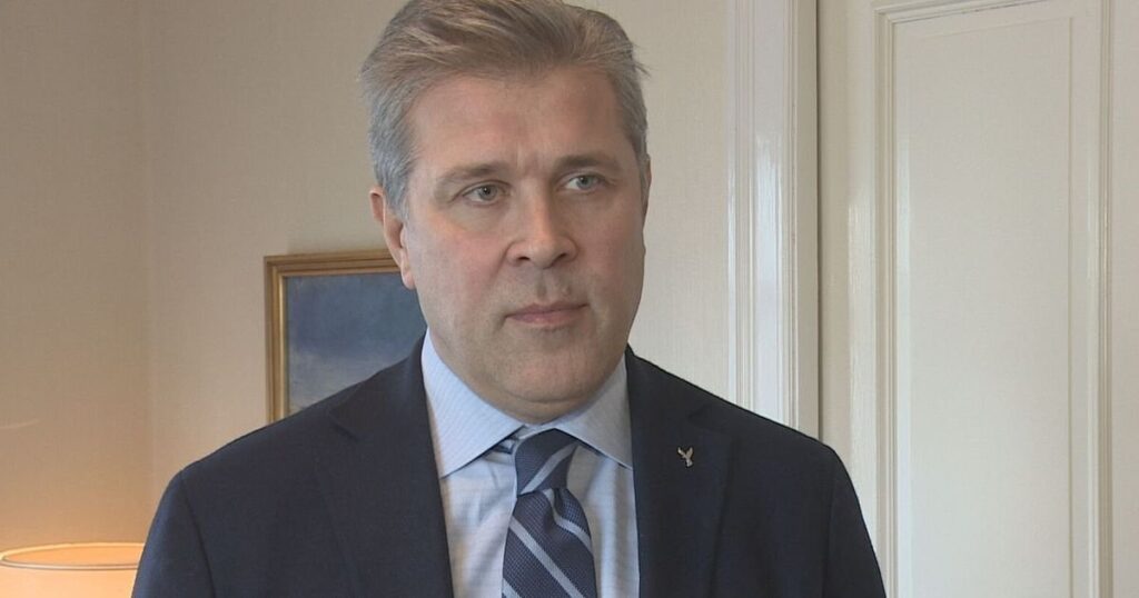 https://nyr.ruv.is/frettir/innlent/2024-01-27-island-frystir-greidslur-til-flottamannaadstodarinnar-403533