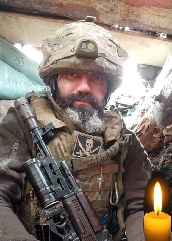 ウクライナ軍兵士、ヴァスコ・ヴォロディミル・ミハイロヴィチ、1981年生まれ。2023年12月23日、ハリコフ州クロフマリン村近くで重傷を負い、2024年1月6日、ハリコフ軍事臨床病院で死亡した。中心。
