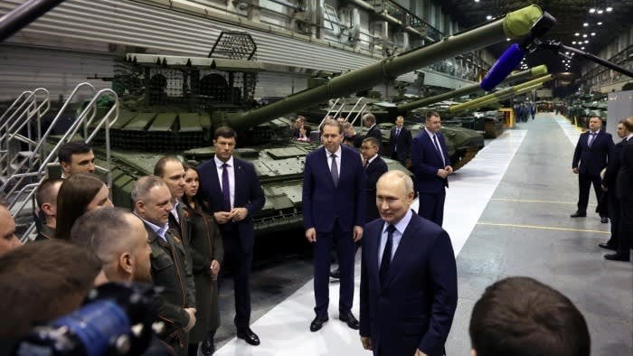 EU、ロシアとの戦争関連で中国とインド企業に対する初の制裁で合意