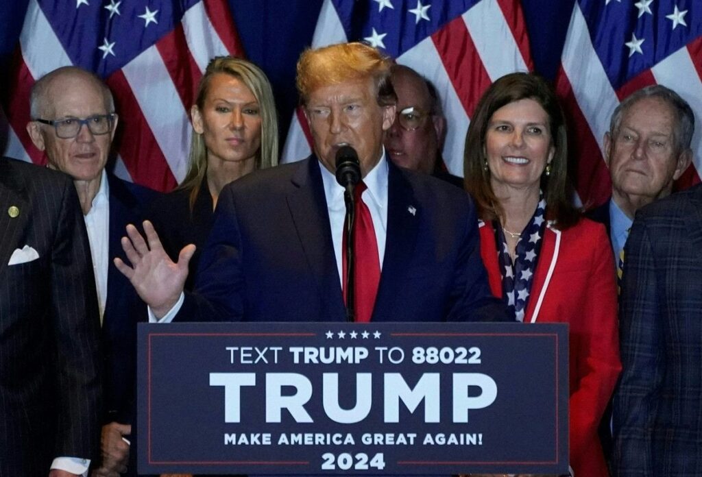 トランプ氏がヘイリー氏地元で勝利 サウスカロライナ州予備選―米大統領選
