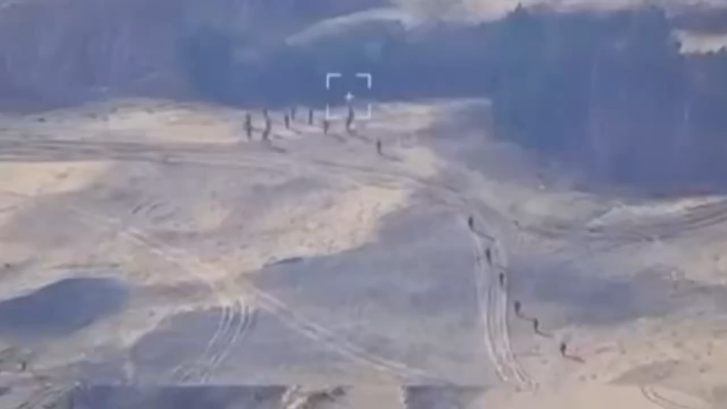 再びHIMARSがロシア編隊を攻撃