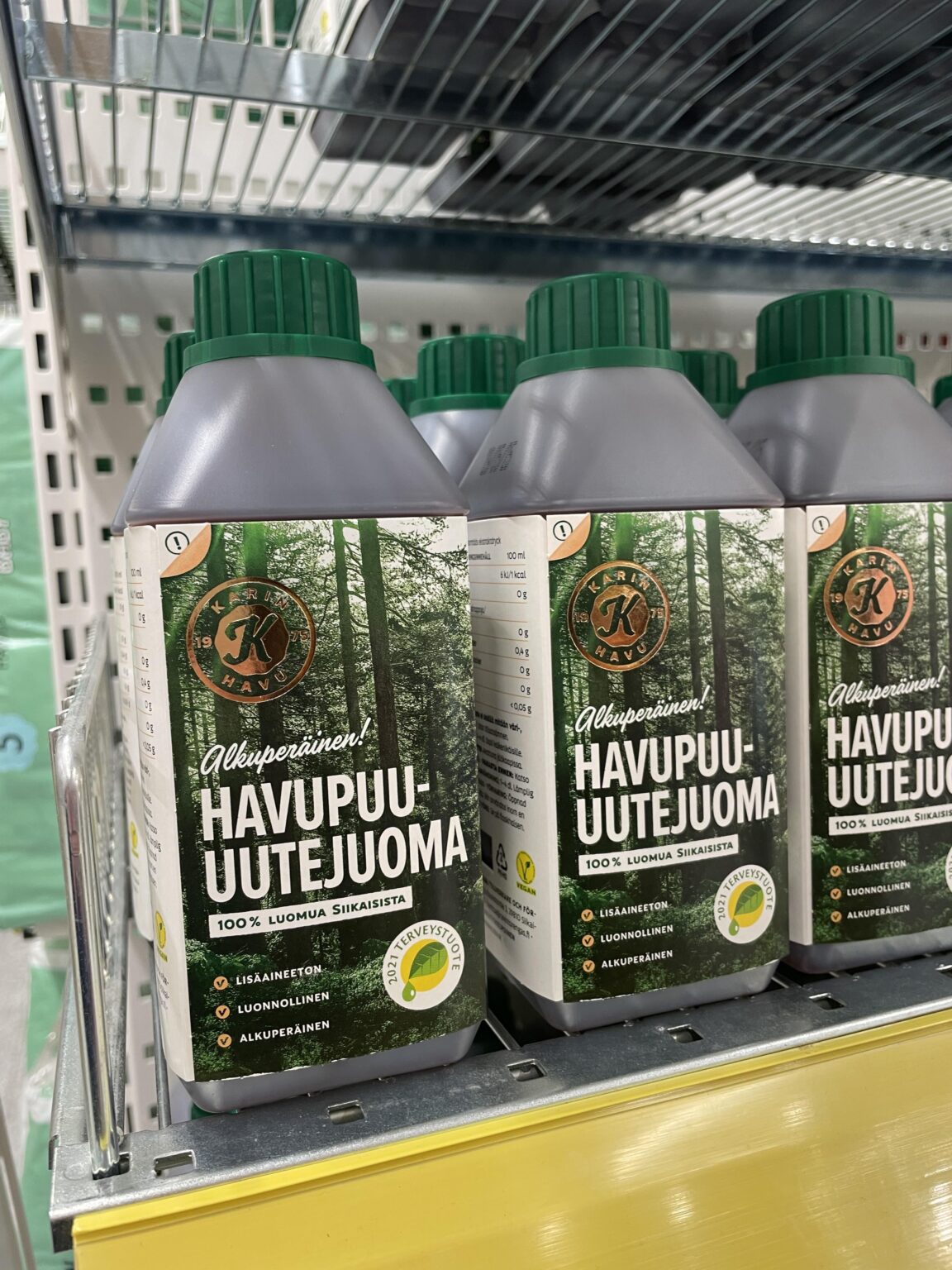 こんにちは親愛なるフィンランド人。 スウェーデンから来ているのですが、貴店でこれを見ました。 味はどうですか？