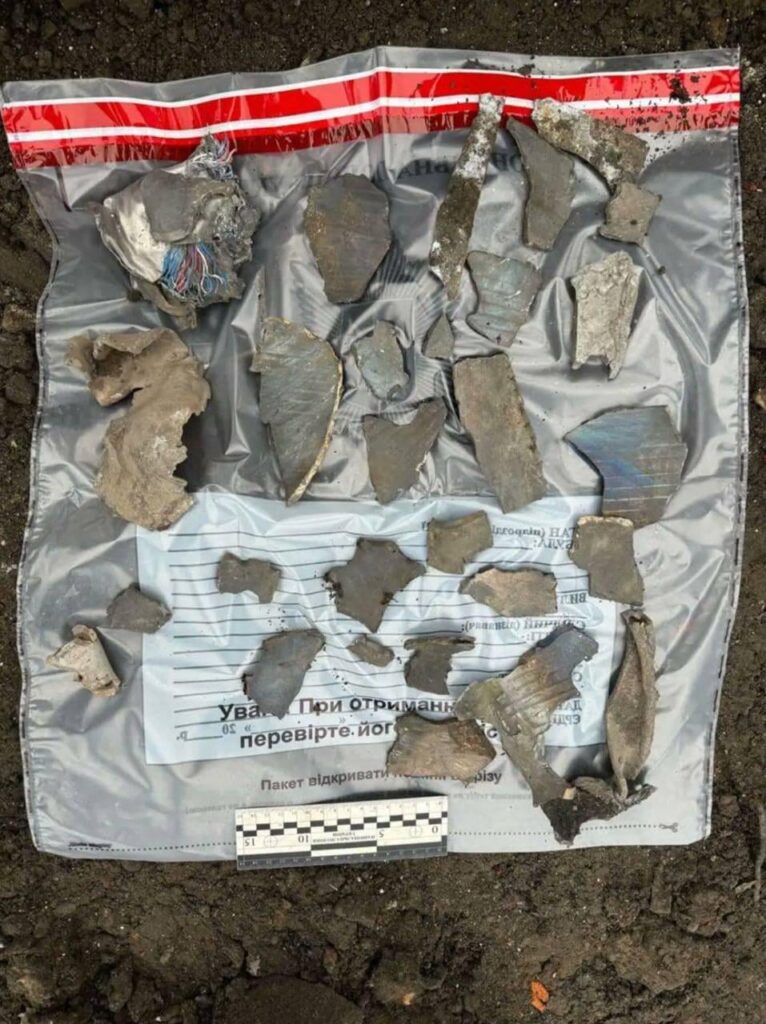 ハリコフ地域捜査局長は、ロシアが今朝ハリコフに向けて発射した5発のロケット弾のうち2発は北朝鮮製であると明らかにした。