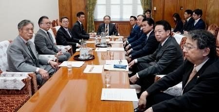 首相、２９日に政倫審へ初出席 全面公開、二階派の武田氏も
