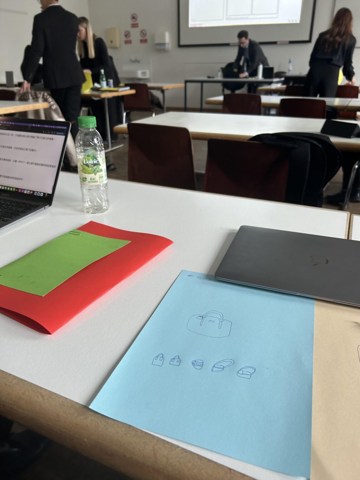 (BHMS)ホテルスクールに騙されました (BHMS)ホテルスクールに騙されました