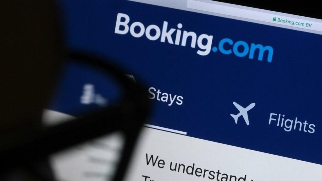 Booking.comが反トラスト法の標的にされ、オンラインホテル予約における優越的地位の乱用で捜査手続きが開始された