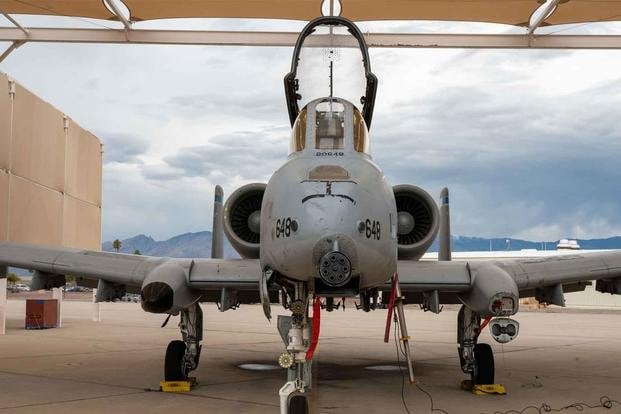 米空軍は2025年に歴史的な数のA-10を廃棄場に送り込み、イボイノシシからの脱却を継続したいと考えている。 代わりに彼らをウクライナに送ってみませんか？