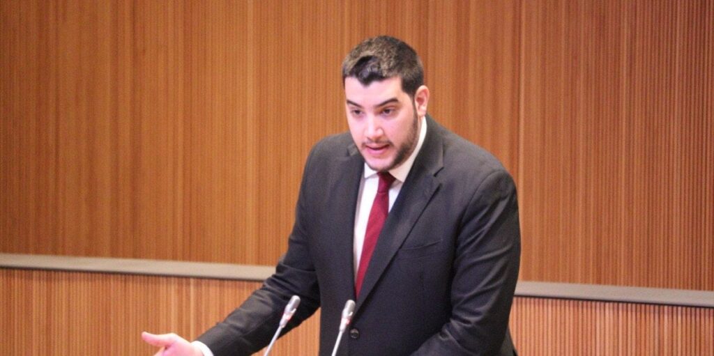 社民党は監査法で提案されている基準の撤廃を望んでいる