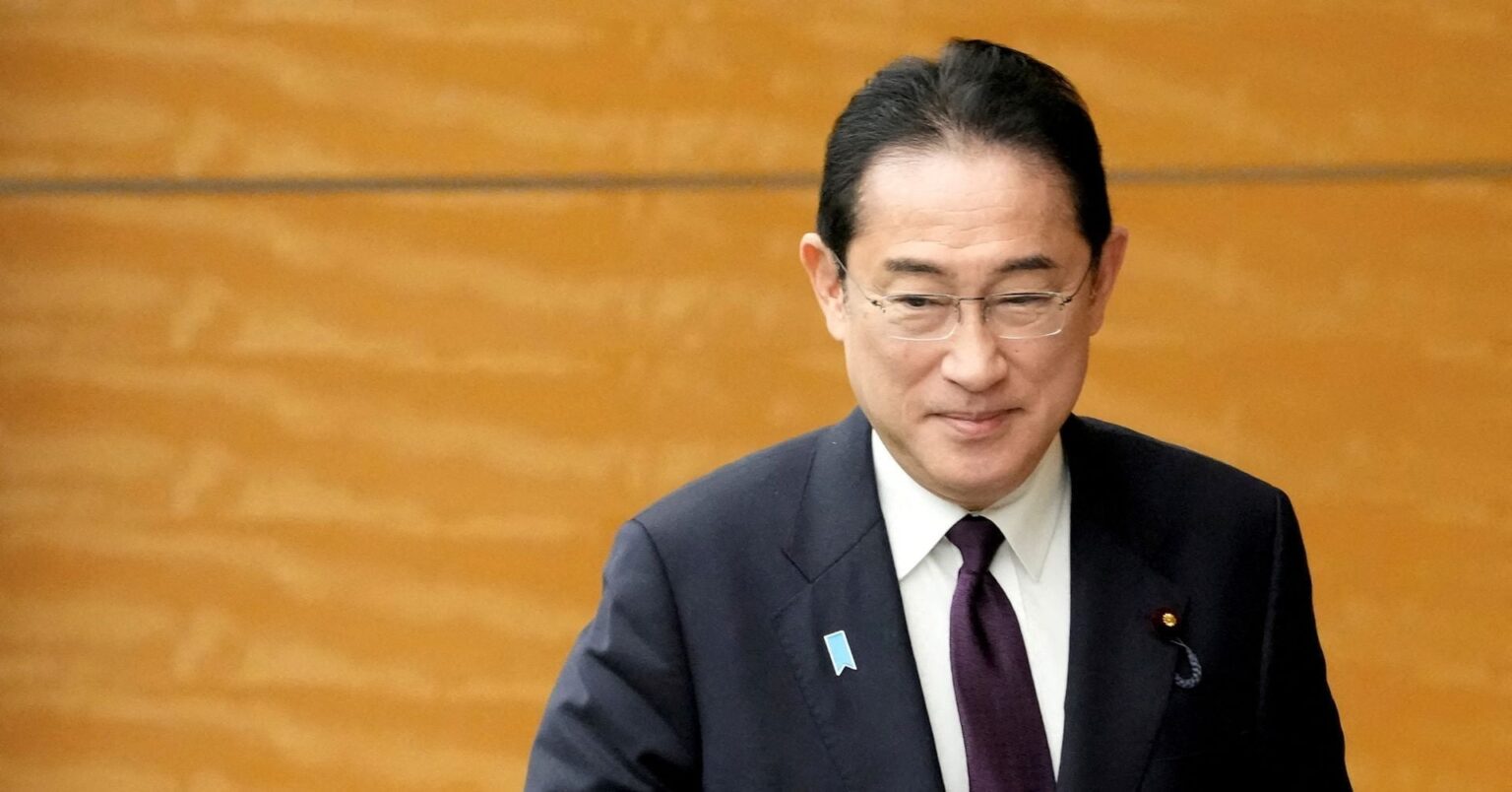 少子化に歯止めかけないと経済・社会システム維持困難＝岸田首相